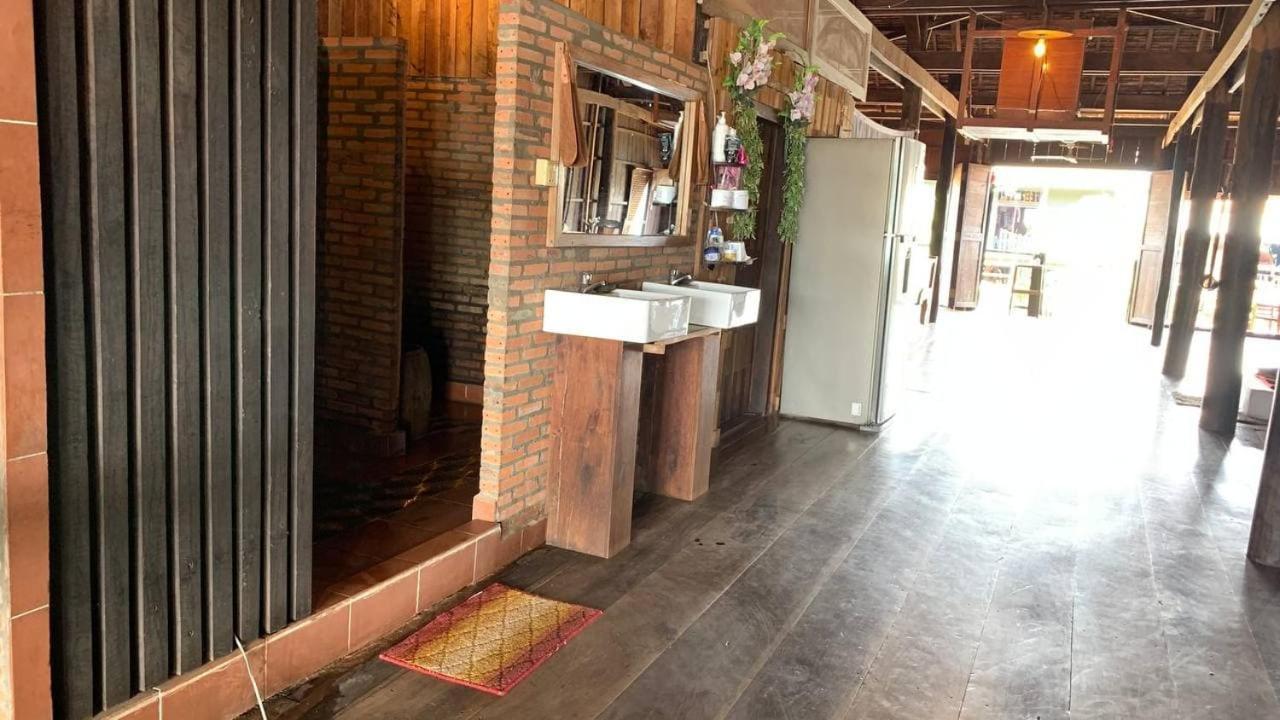 St 63 Home Stay & Tour Kampong Khleang Kültér fotó