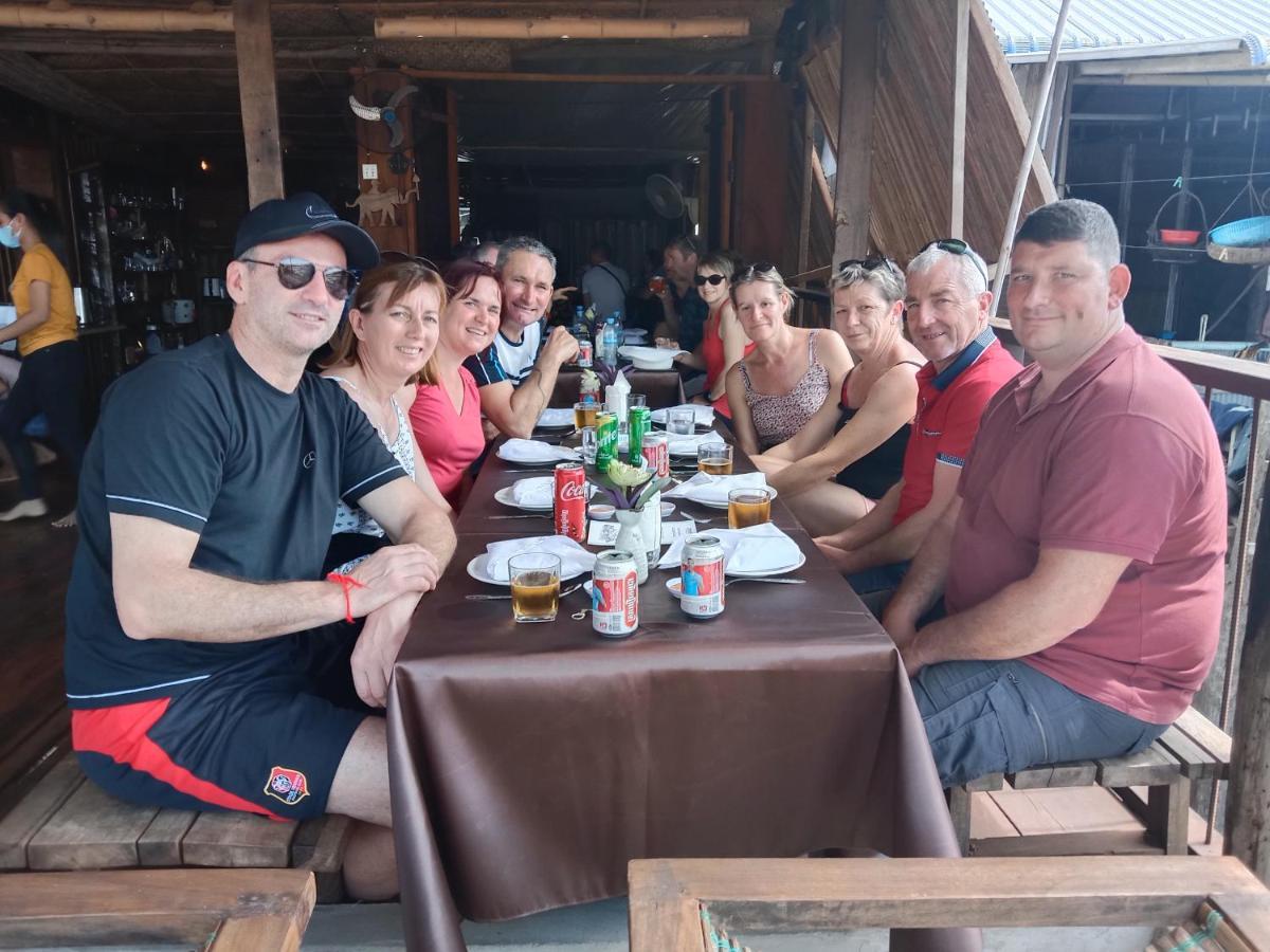 St 63 Home Stay & Tour Kampong Khleang Kültér fotó