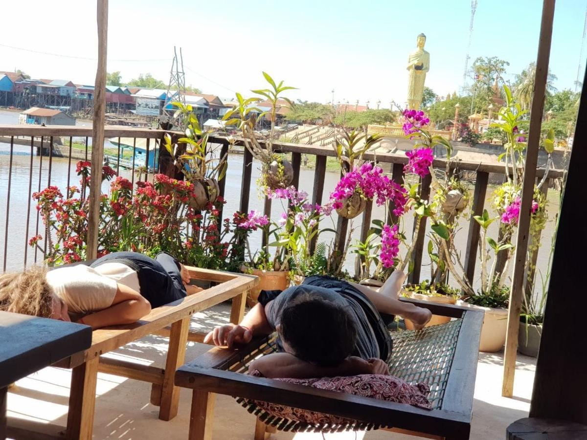 St 63 Home Stay & Tour Kampong Khleang Kültér fotó